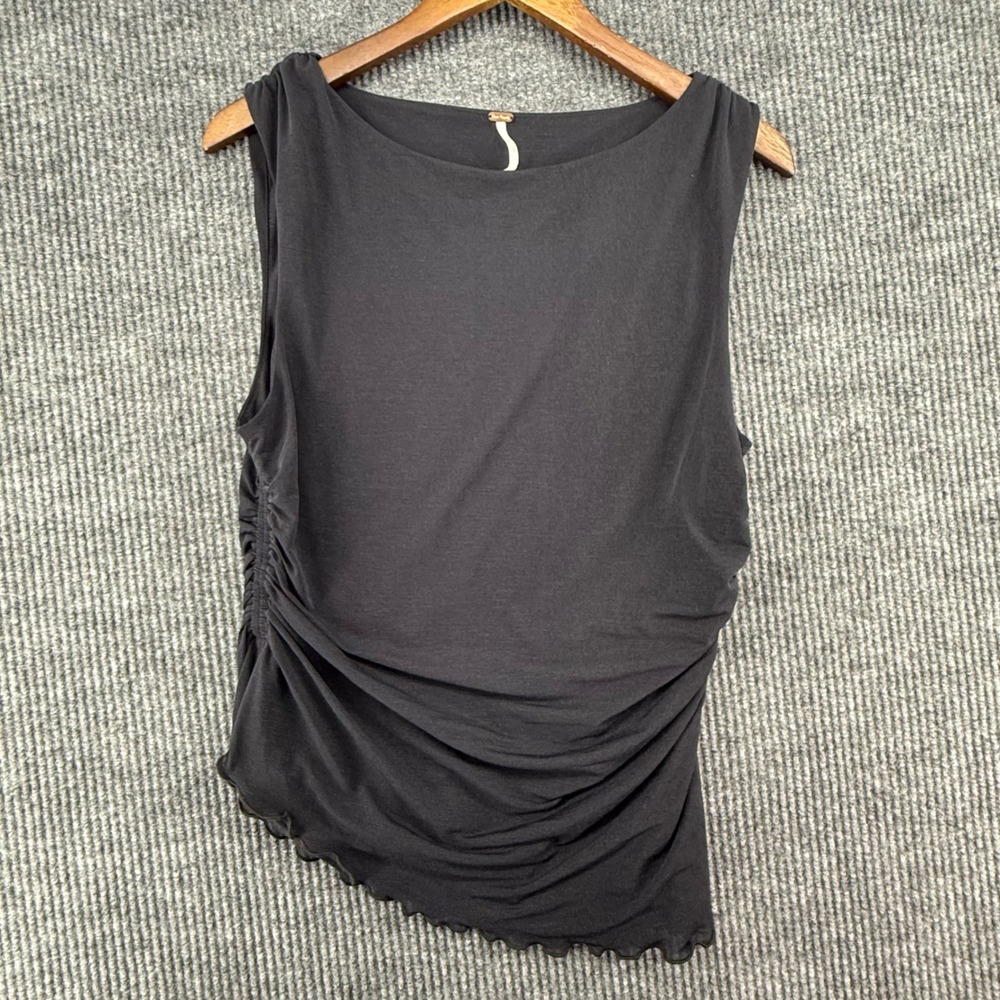 Free People Tank Top Womens L Black Excellent Ruched Side Lettuce Hem Sleeveless